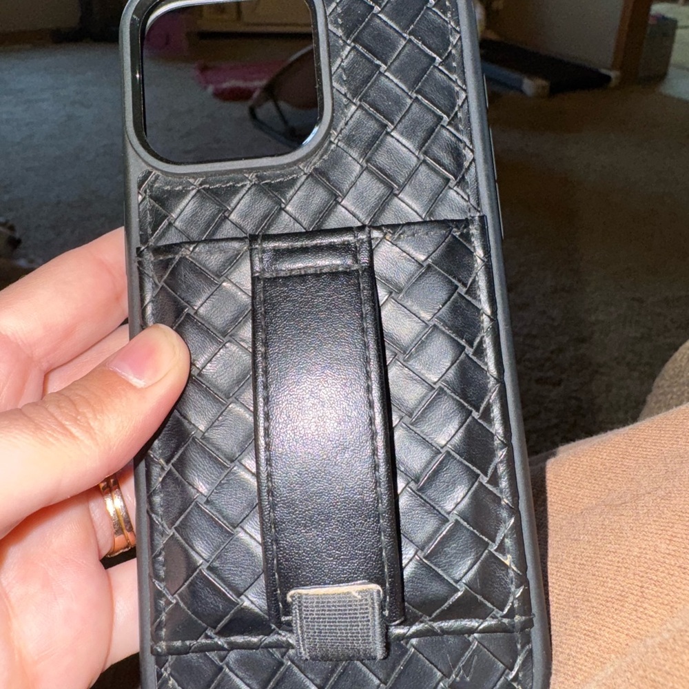 Walli Elegant Black Woven Phone Case with Stand